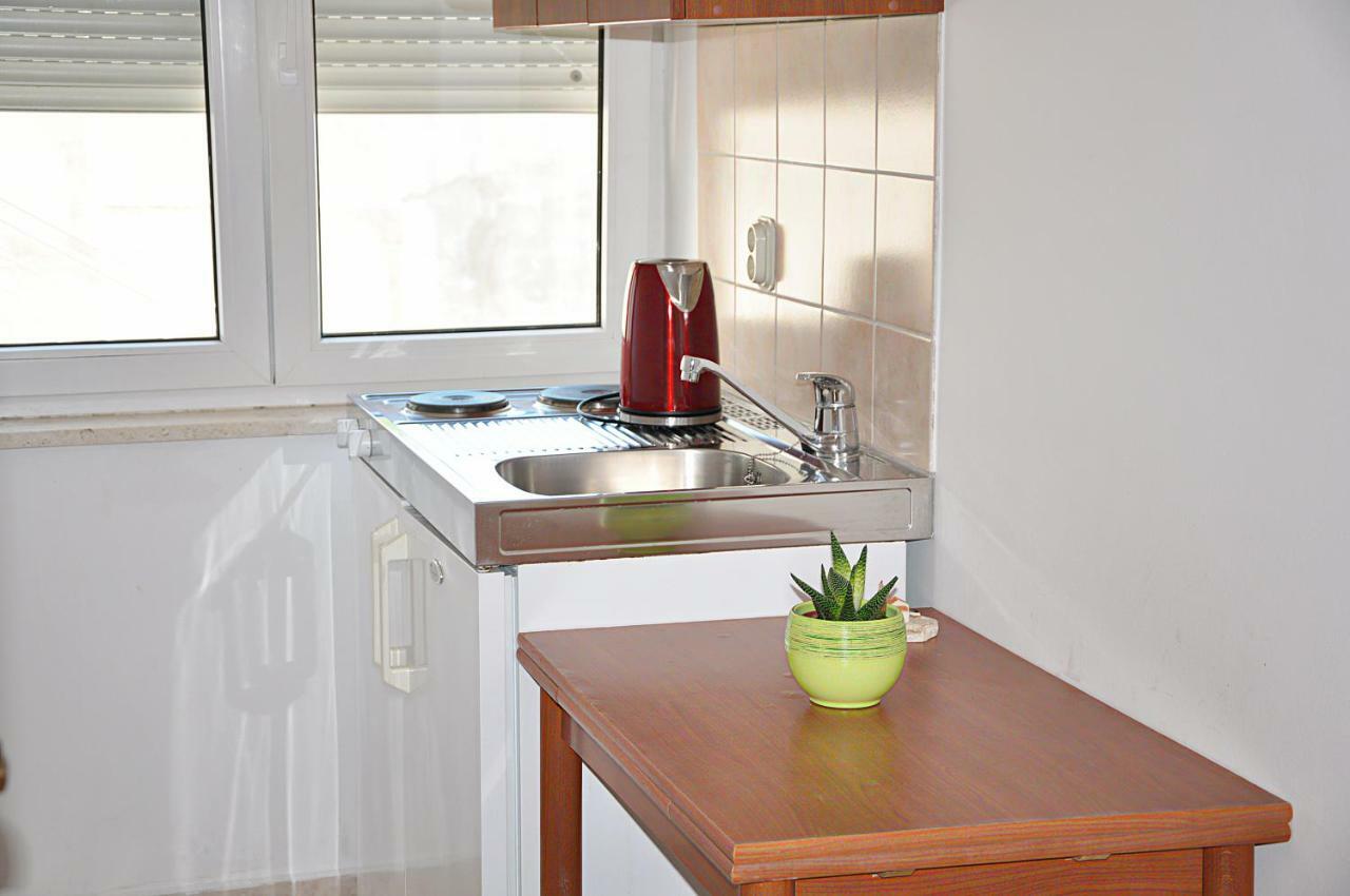 Sunrise Apartments And Studio Apartments Lokva Rogoznica Exterior photo